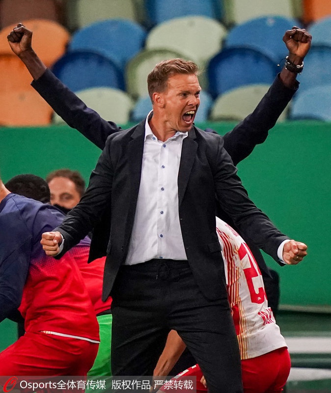 乐动体育官方网站入口-关于上海海港转会期调整名单风云突变莱比锡今夜回应争议，现场解说直呼：哈兰德连续三场比赛得分超过赛事规则更新的信息